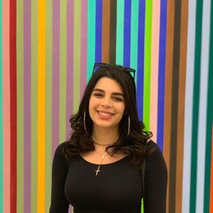 Meet your Posher, Lorie